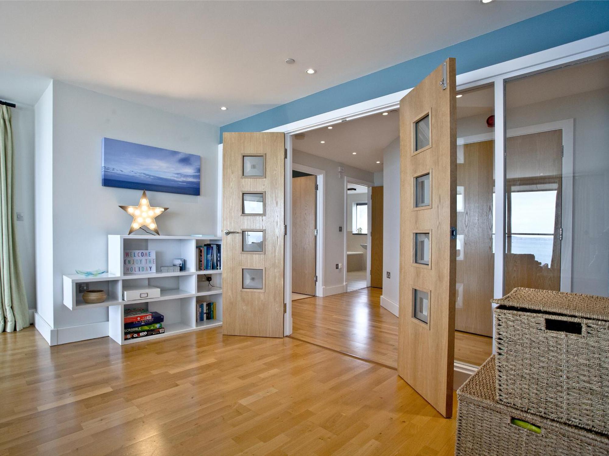 דירות וסטוורד הו The Penthouse Bay View מראה חיצוני תמונה